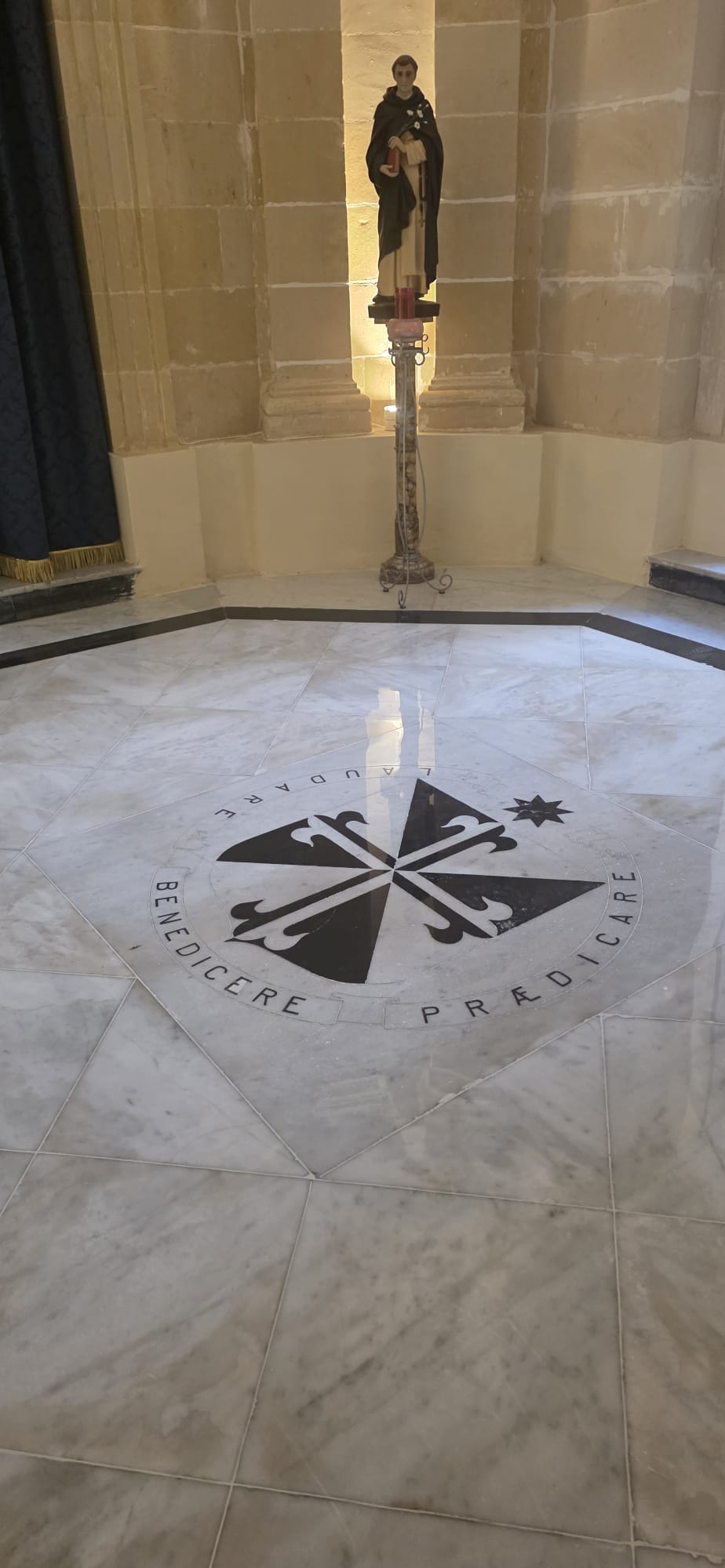The entrance of the Dominican Priory of Vittoriosa